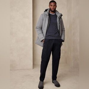 Banana Republic Men's Light Gray Puffer Jacket